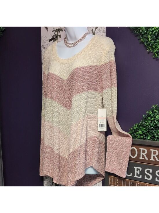 new directions Sweaters - New Directions Blush and Cream Chevron Sweater